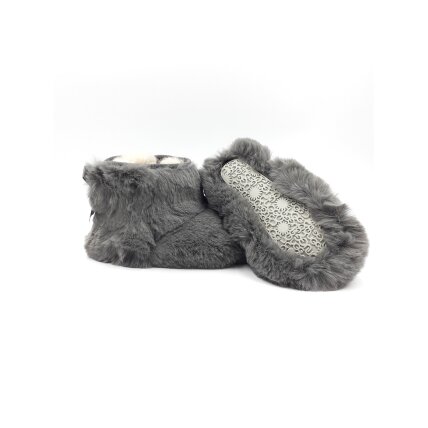 Kambario batai UGG 1
