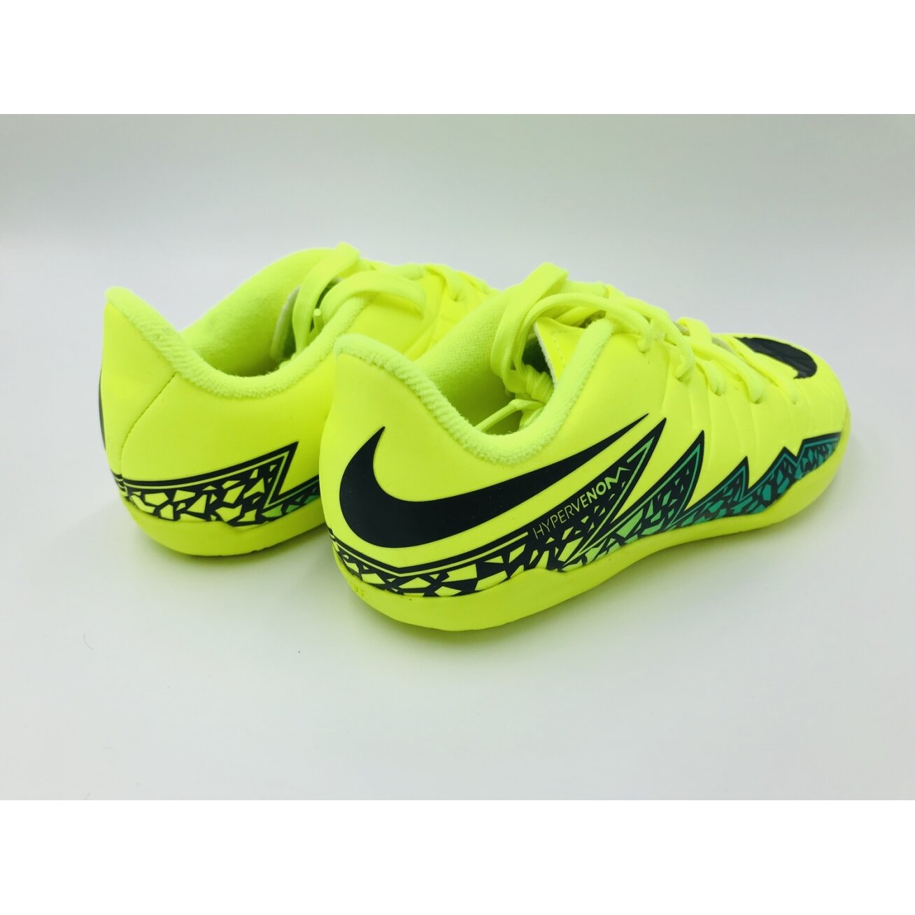 Nike JR Hypervenomx Phelon II IC futbolo bateliai 1